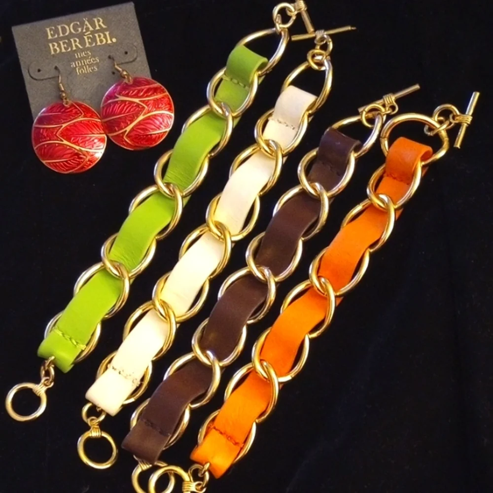 Edgar Berebi Drop Earrings with colorful chain link bracelets - Picture 3 of 3